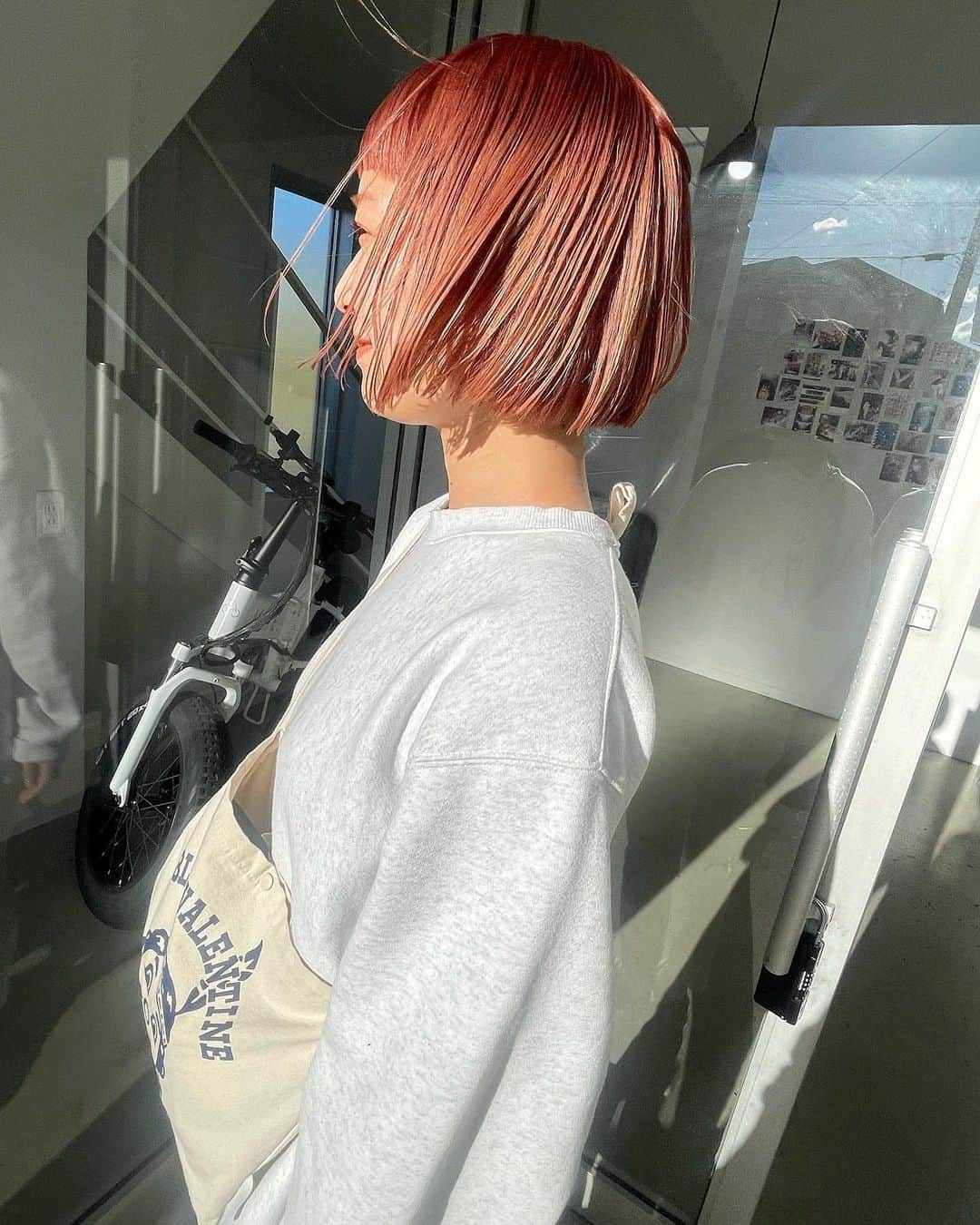 sakincho1028さんのインスタグラム写真 - (sakincho1028Instagram)「オレンジベージュなボブ。 可愛かったなぁ🍊🤍  #sakinchohair #hairarrange#hair#arrange#hairset#ヘアカラー#アレンジ#ヘアセット#豊橋#美容室#豊橋美容室#結婚式#ブライダル#ヘアメイク#メイク#ボブ#前髪#前髪カット#オレンジヘア#ハイトーン#ベージュ」12月2日 20時42分 - sakincho1028