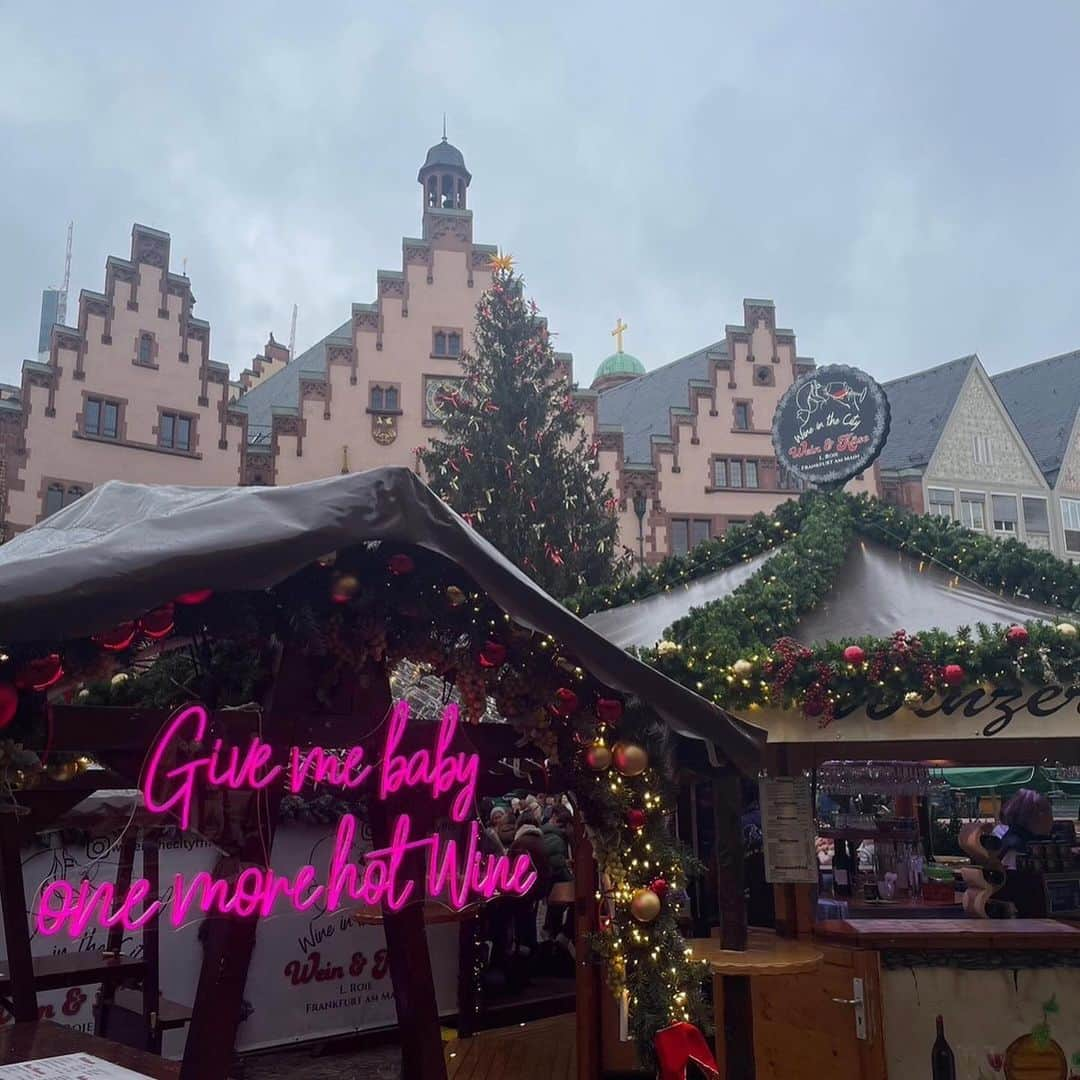 佐藤ありささんのインスタグラム写真 - (佐藤ありさInstagram)「Weihnachtsmarkt🎄✨」12月2日 20時44分 - satoarisa920