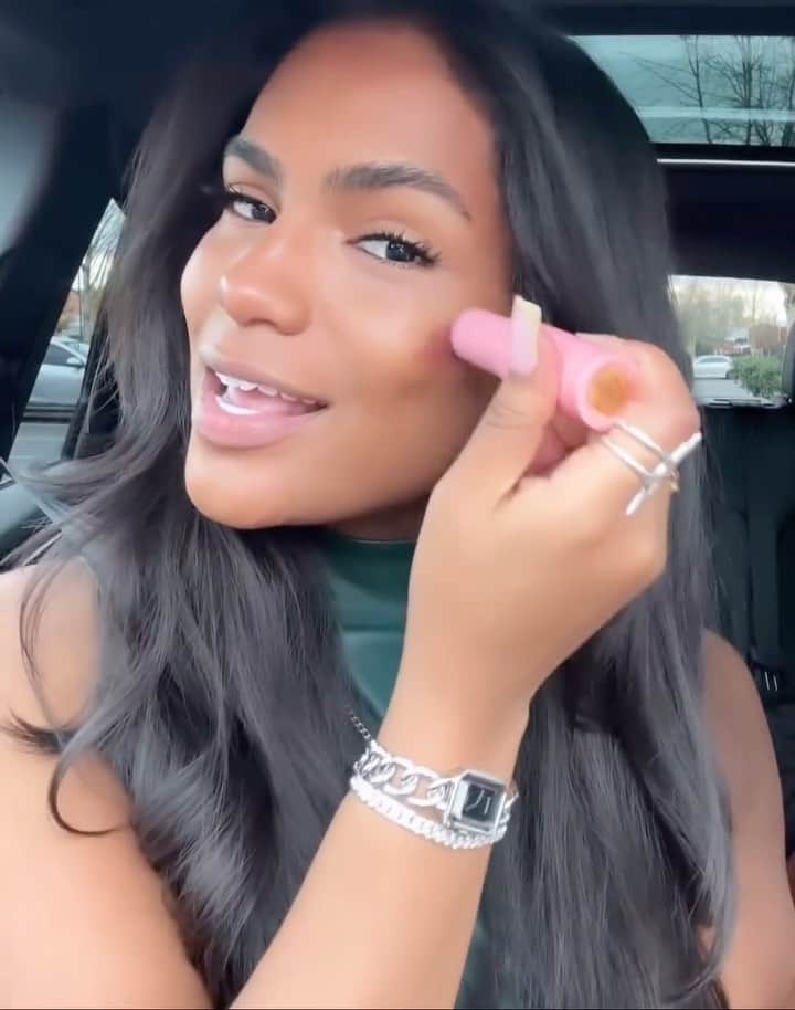 パット・マグラスのインスタグラム：「FORBIDDEN FLEUR  ✨🌸✨ Gorgeous @monetmcmichael radiates in Divine Blush: Legendary Glow Colour Balm in ‘FORBIDDEN FLEUR’ - a rich berry hue. This balm delivers luxurious, velvety color and intensity to cheeks. ✨🌸✨ SHOP NOW at PATMcGRATH.COM.  ✨STARRING✨ Divine Blush: Legendary Glow Colour Balm ‘FORBIDDEN FLEUR’ - Rich Berry」