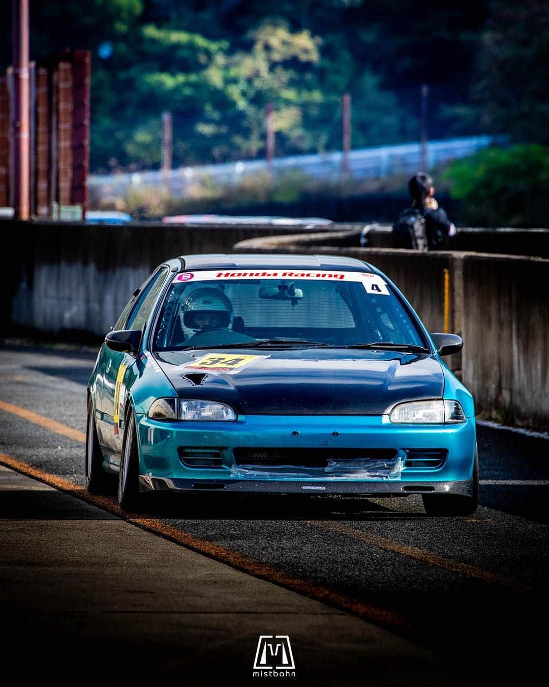 mistbahnさんのインスタグラム写真 - (mistbahnInstagram)「_ Streeter Corp. EG6 Honda CIVIC SiR _ owner: @jessestreeter94 photo: @mistbahn _ Shot on Oct-15 2023 🏁 "Circuit Festa ( @circuit_festa_west_japan )" "HONDA ONE MAKE RACE". Central Circuit (Hyogo Japan) _ JP) 2023年10月15日、セントラルサーキットで開催された「サーキットフェスタ ( @circuit_festa_west_japan )」内の「ホンダ・ワンメイク・レース」で撮影。 _ #circuitfesta #circuitfesta2023 #サーキットフェスタ #サーキットフェスタ2023 #hondaonemakerace #ホンダワンメイク #ホンダワンメイクレース #centralcircuit #セントラルサーキット #streetercorp #ストリーター商店 #civic #hondacivic #ホンダシビック #シビック #ctr #eg6 #eg #egcivic #hondacivicsir #bseries #b16 #kanjo #kanjostyle #kanjoracer #kanjozoku #timeattack #timeattackjapan #hondasontrack」12月2日 21時40分 - mistbahn