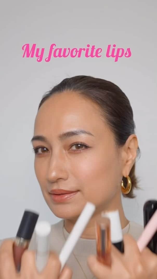 佐田真由美のインスタグラム：「口紅の塗り方もっと練習しなきゃだw #lipstick」