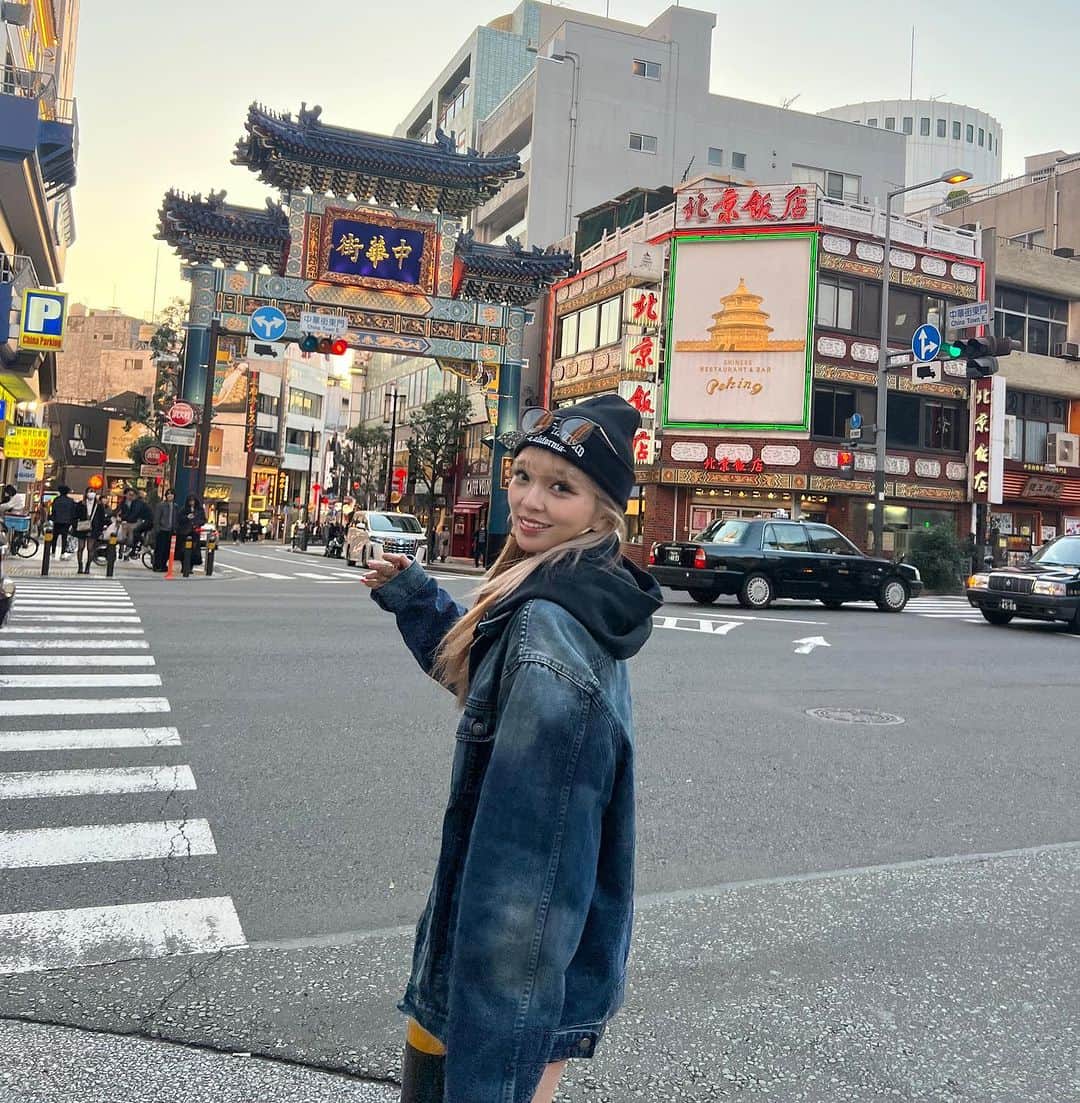 高畑麻優さんのインスタグラム写真 - (高畑麻優Instagram)「前髪ありver. 🩶 みんなはアリとナシどっち派ー？？   #mayus_style_  #中華街  #ootd #fashion   #ファッション  #ビーニー  #古着 #l4l」12月2日 21時46分 - 04__m.aa