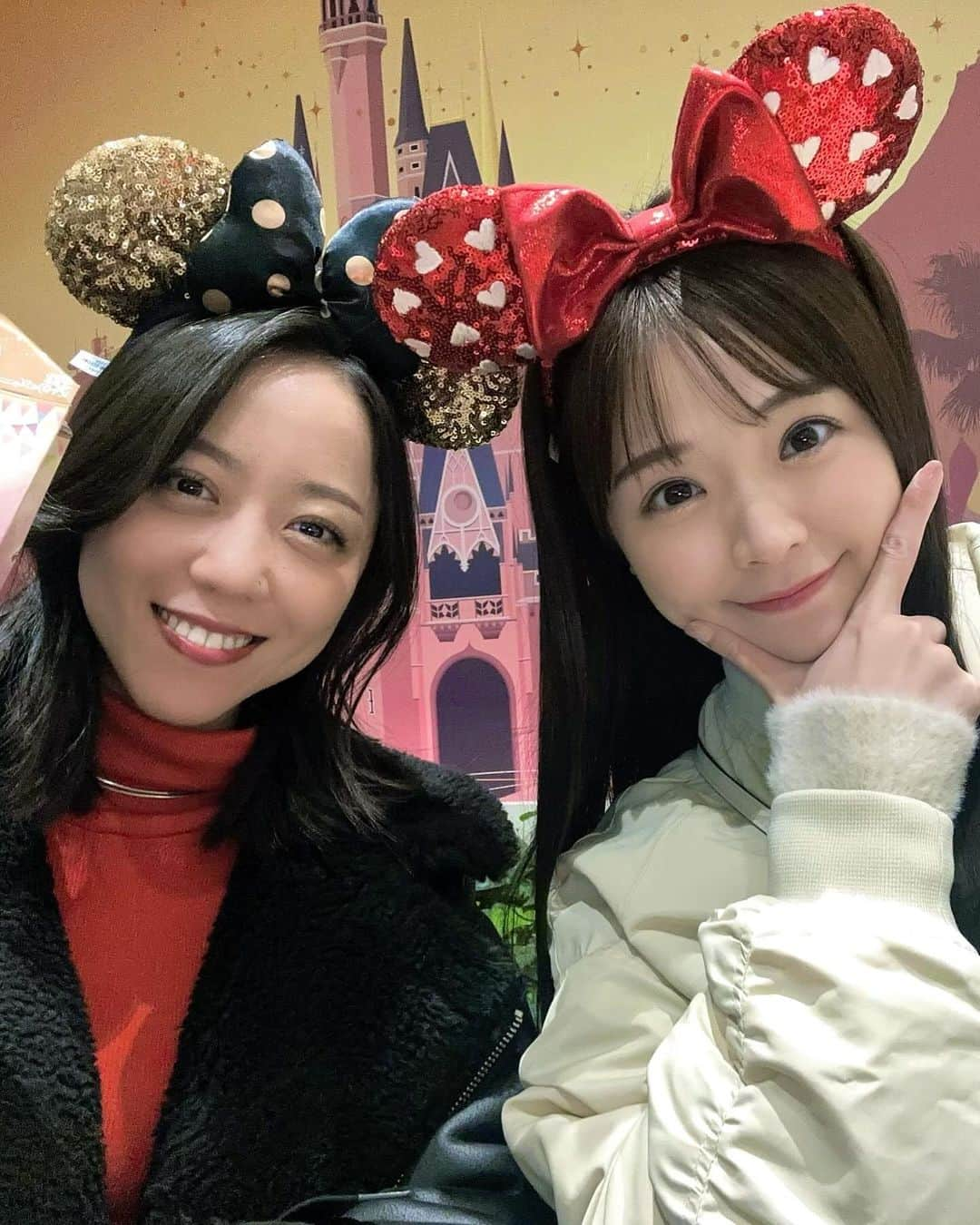 川村那月さんのインスタグラム写真 - (川村那月Instagram)「さや姉とディズニーデート☺️❤️  やっぱり最高な夢と魔法の国でした🪄  #Disneysea #夢は叶う」12月2日 21時54分 - kawamura_natsuki317