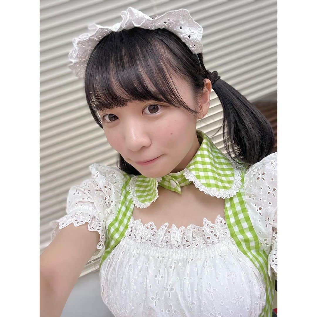 椿野ゆうこのインスタグラム：「メイドさんすき？？🐑♡♡  #アイドルメイク #黒髪メイク #黒髪 #暗髪 #アイドル #idol #japanidol #japaneseidol #Japanesegirl #偶像 #日本偶像 #日本女孩 #selfie #아이돌 #여자아이 #흑발 #idola #gadis #Jepang #ไอดอล #สาว #ญี่ปุ่น #被写体  #メイド  #メイド服」