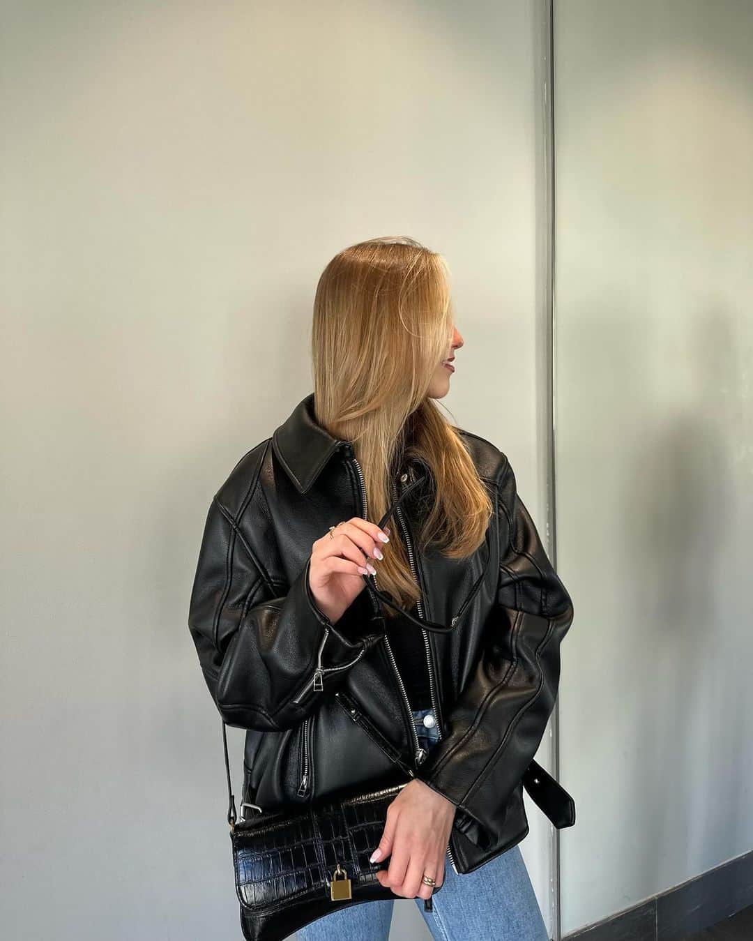 ジュリエッタ・ボシュさんのインスタグラム写真 - (ジュリエッタ・ボシュInstagram)「last month being 23 ;(」12月2日 22時26分 - juliettebossu