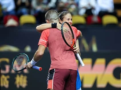 ボルナ・チョリッチさんのインスタグラム写真 - (ボルナ・チョリッチInstagram)「Happy times in Macao😍🎾🫶😁   @mgmmacautennismasters @mgm.mo」12月2日 22時23分 - bornacoric