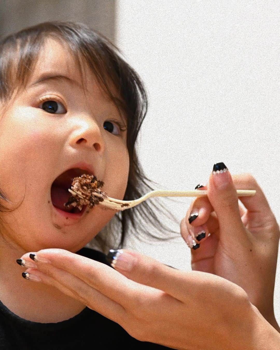 renaのインスタグラム：「姪ばりかわ」