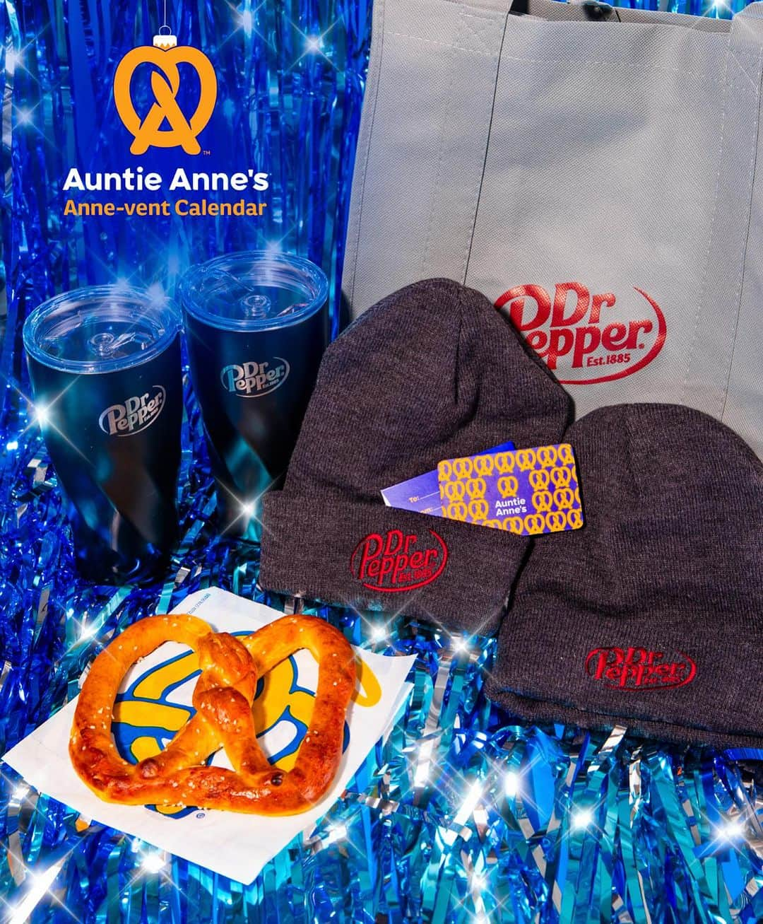 アンティ・アンズのインスタグラム：「❄️ GIVEAWAY ❄️  It's time to root for the teams that always win: Dr. Pepper & Auntie Anne's! We're giving five winners Dr. Pepper swag and an Auntie Anne's gift card.   Want to win? 1. Like this post 2. Follow @AuntieAnnesPretzels and @DrPepper 3. Tag a friend in the comments (more tags = more entries!)  NO PURCHASE NECESSARY. Open to legal residents of the 50 U.S. & D.C., 13 years of age or older. Minors must have parental consent. Promotion Period: 12/1/23 at 09:00 am ET – 12/12/23 at 9:00 am ET. To enter you must have a free Instagram account during the Promotion Period. See the Official Rules https://bit.ly/Annevent23 for additional eligibility restrictions, how to enter, prize descriptions/restrictions, odds, entry periods and complete details. Sponsor: Auntie Anne's Franchisor SPV LLC.」