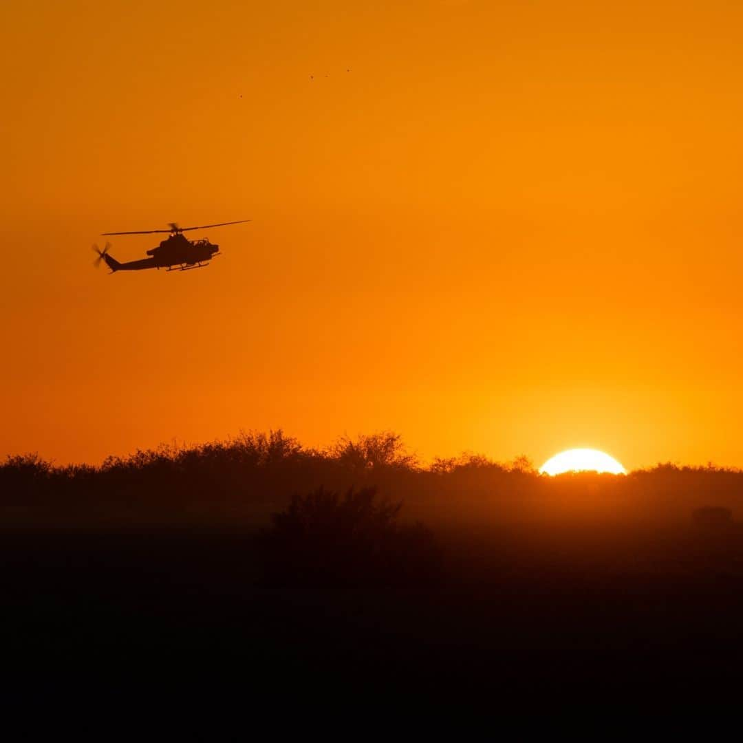 アメリカ海兵隊さんのインスタグラム写真 - (アメリカ海兵隊Instagram)「Anti-Air Warfare   📍 Gila Bend, AZ (Oct. 20, 2023)   #Marines assigned to Marine Aviation and Tactics Squadron One participate in an antiair warfare training exercise during Weapons and Tactics Instructor (WTI) course 1-24.  WTI is an advanced, graduate-level course for selected pilots and enlisted air crew, providing standardized advanced tactical training and assists in developing and employing aviation weapons and tactics.   📷 (U.S. Marine Corps photo by Cpl. Gideon M. Schippers)  #USMC #SemperFi #FlyMarines」12月2日 23時00分 - marines