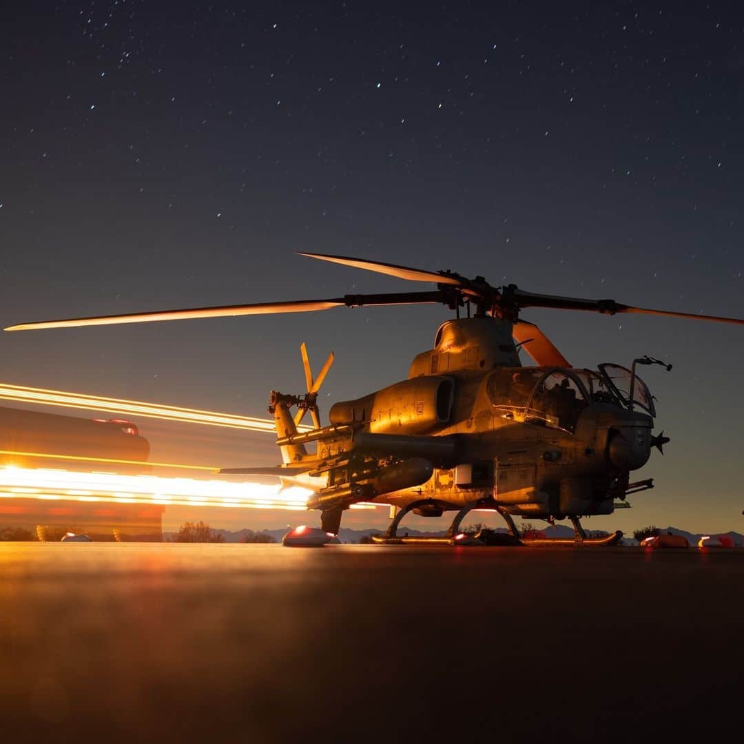 アメリカ海兵隊さんのインスタグラム写真 - (アメリカ海兵隊Instagram)「Anti-Air Warfare   📍 Gila Bend, AZ (Oct. 20, 2023)   #Marines assigned to Marine Aviation and Tactics Squadron One participate in an antiair warfare training exercise during Weapons and Tactics Instructor (WTI) course 1-24.  WTI is an advanced, graduate-level course for selected pilots and enlisted air crew, providing standardized advanced tactical training and assists in developing and employing aviation weapons and tactics.   📷 (U.S. Marine Corps photo by Cpl. Gideon M. Schippers)  #USMC #SemperFi #FlyMarines」12月2日 23時00分 - marines