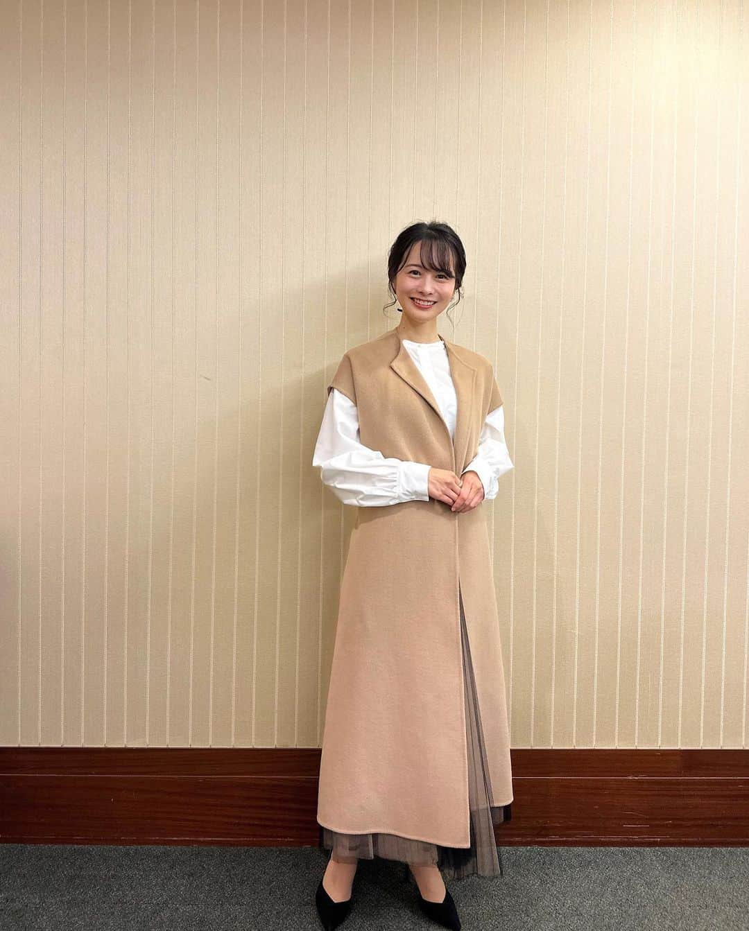 高見侑里さんのインスタグラム写真 - (高見侑里Instagram)「◡̈♥︎ 今日12/2(土)は立教学院創立150周年記念イベント「THE WILLIAMS DAY」があり、立教大学卒業生としてトークイベントに参加させていただきました🎓 ⁡ 徳光和夫さんや古舘伊知郎さんなどの先輩方や、現役の立教生の方々、先生方とお会いして、時代や活躍の場が違っていても、立教で学んだことで繋がるご縁に感謝した一日でした☺️ ⁡ #THEWILLIAMSDAY #立教 * 衣装提供 ベスト＆ブラウス…#MilaOwen スカート…#FRAYID ピアス＆リング…#TORUGATO」12月2日 23時17分 - yuri_takami_official