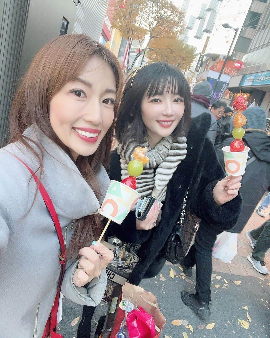 庄司ゆうこさんのインスタグラム写真 - (庄司ゆうこInstagram)「悠里ちゃんと韓国旅行❤️ 食べたい物全部食べて、やりたいこと全部出来た濃厚過ぎる二日間だったぁー✨✨ 今まで韓国10回は行ってるけど、ホテルはいつもロッテホテルかシグニエルソウル☺️ ちなみに日本大会の前日も錦糸町のロッテホテルに泊まった😆 今回韓国はマイナス5度だったんで次は秋くらいに行きたいな🥺 #韓国#韓国旅行#ソウル#韓国グルメ #女子旅#ロッテホテル#シグニエルソウル#韓国好きな人と繋がりたい」12月3日 0時06分 - yuko.shoji