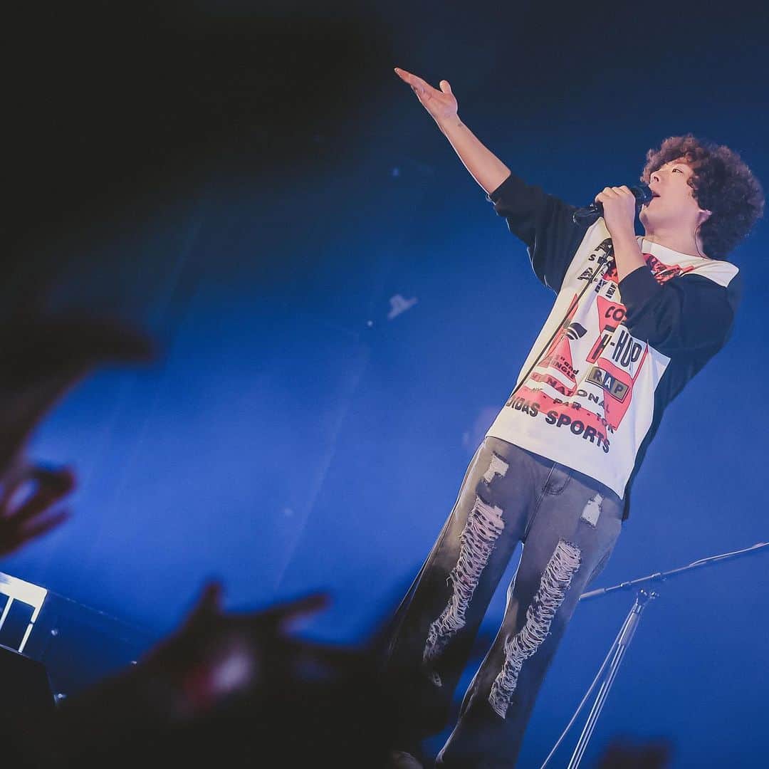 谷口鮪さんのインスタグラム写真 - (谷口鮪Instagram)「先日のZepp Yokohama！ 俺のヒップアターック！！ Photo by @t_s_p_1988」12月3日 0時28分 - taniguchi_maguro