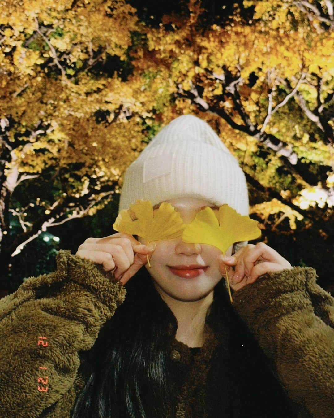 キム・チェウォンさんのインスタグラム写真 - (キム・チェウォンInstagram)「🍁🎄」12月3日 0時36分 - _chaechae_1