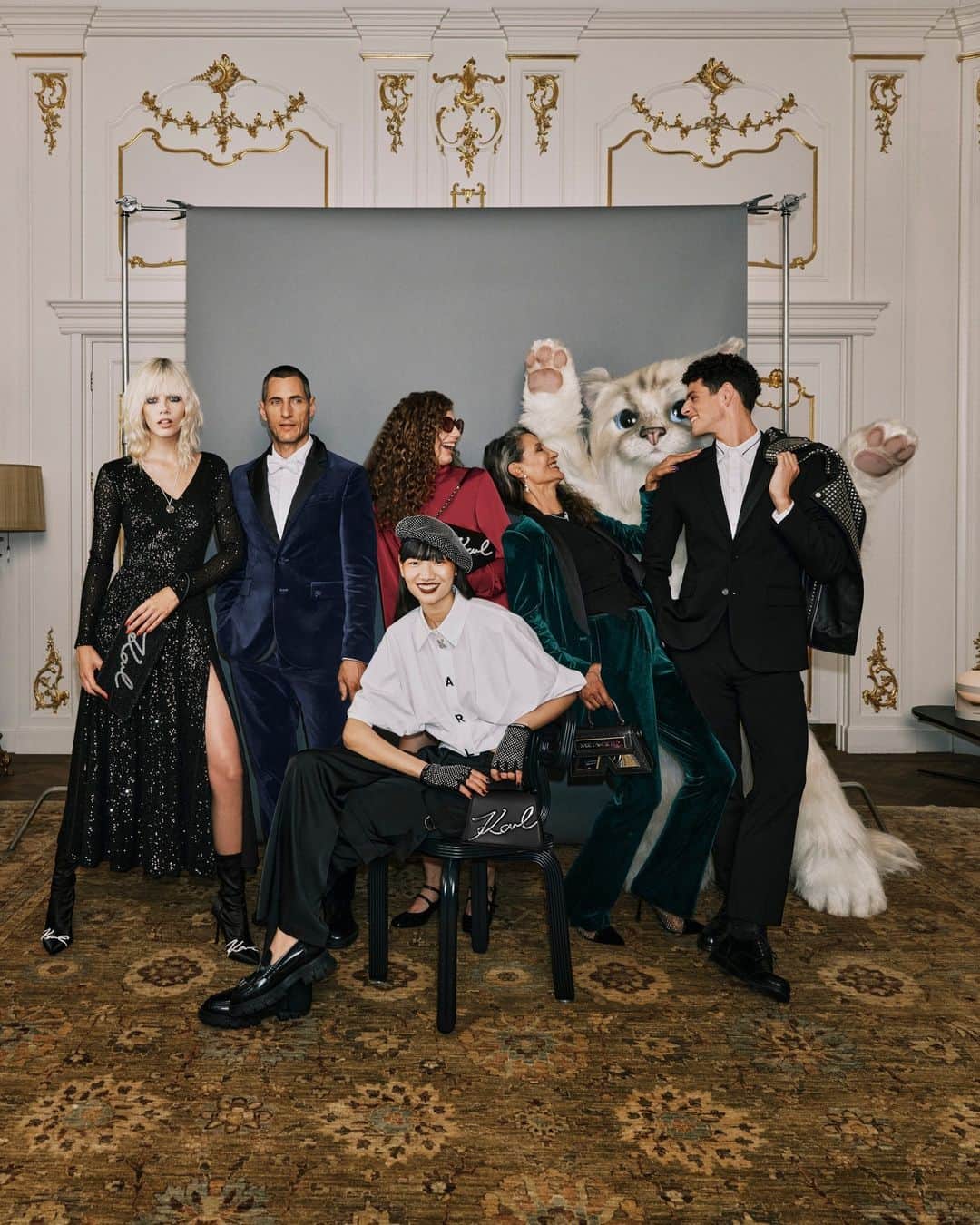 カールラガーフェルドのインスタグラム：「It’s a festive fête the KARL LAGERFELD way: everyone is invited to this celebration of style. #KARLLAGERFELD」