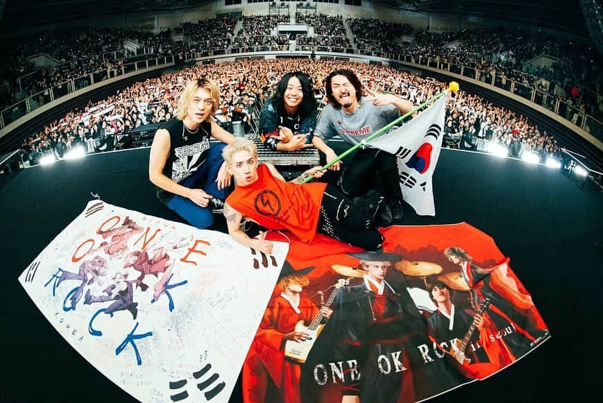 Ryota さんのインスタグラム写真 - (Ryota Instagram)「Thank you Korea!!!! We had a great time with you guys last night!! I hope to see you soon! 久々の韓国楽しすぎた。 またすぐ帰ってきたいな〜☺️  @ruihashimoto 📷」12月3日 10時45分 - ryota_0809