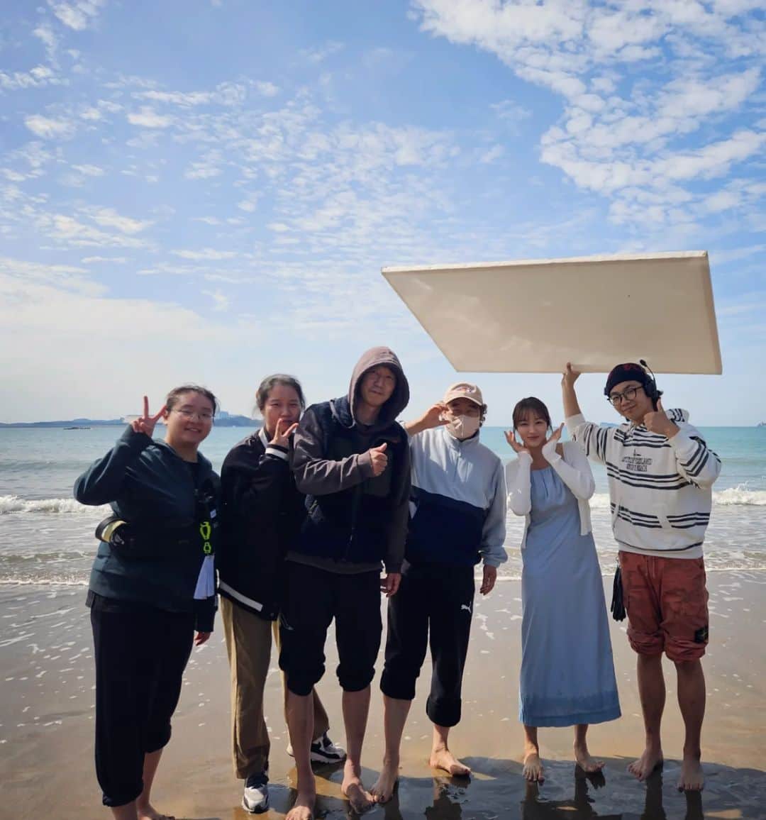 チョン・ユミンさんのインスタグラム写真 - (チョン・ユミンInstagram)「도국 이주 아연 승아 석돌감독님 성복감독님 아라언니 건 💖」12月3日 3時58分 - yourmeaning_