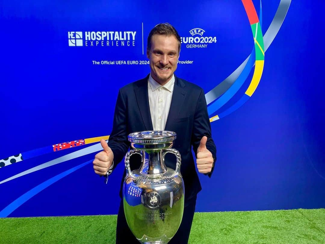 マルセル・ヤンセンさんのインスタグラム写真 - (マルセル・ヤンセンInstagram)「@euro2024 auf geht es 🏆 🇩🇪 🏴󠁧󠁢󠁳󠁣󠁴󠁿 🇭🇺 🇨🇭」12月3日 5時25分 - marcelljansen