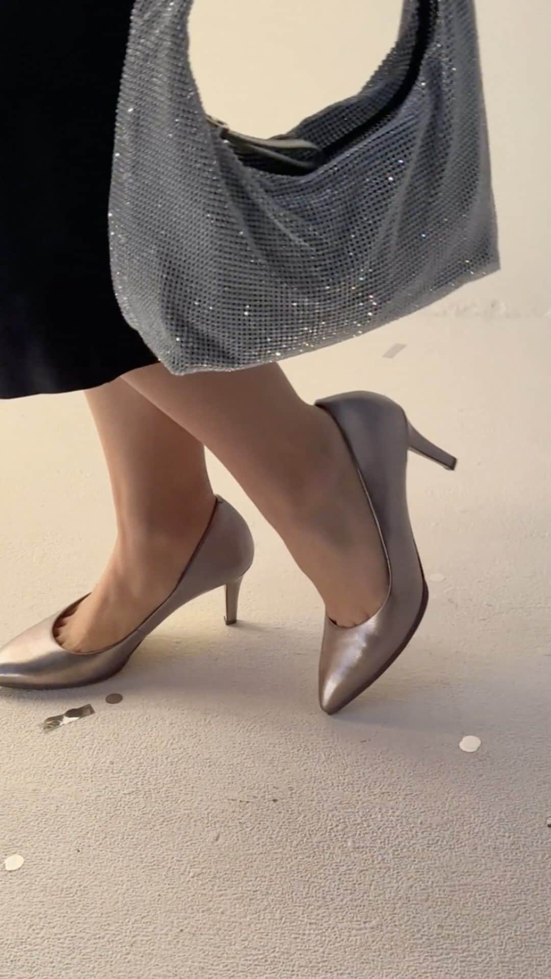 Cole Haanのインスタグラム：「Shine in silver, dazzle in diamantes. Sparkle all the way in party-ready holiday styles.」