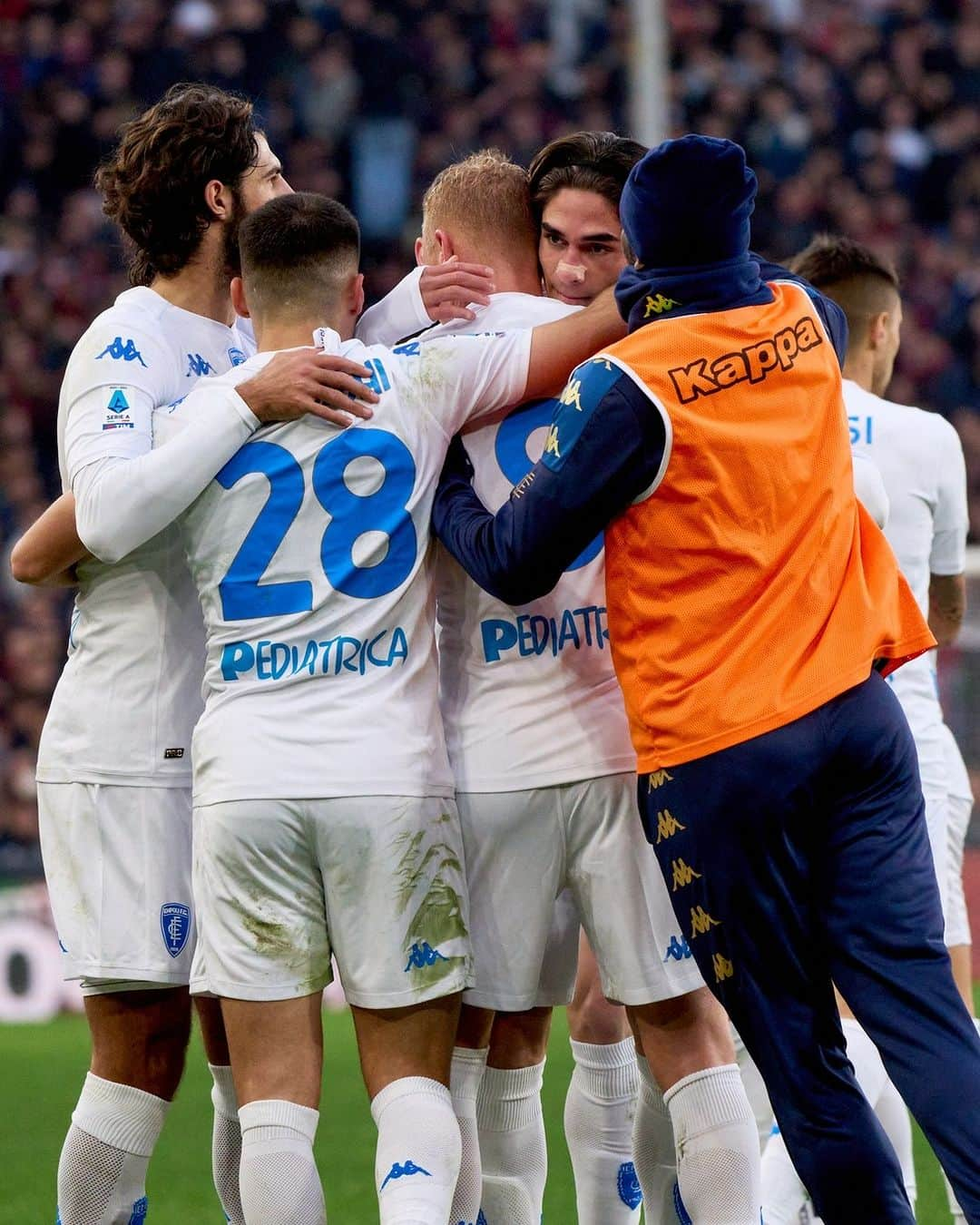 エンポリFCのインスタグラム：「Come On Blues 💪💪💪」