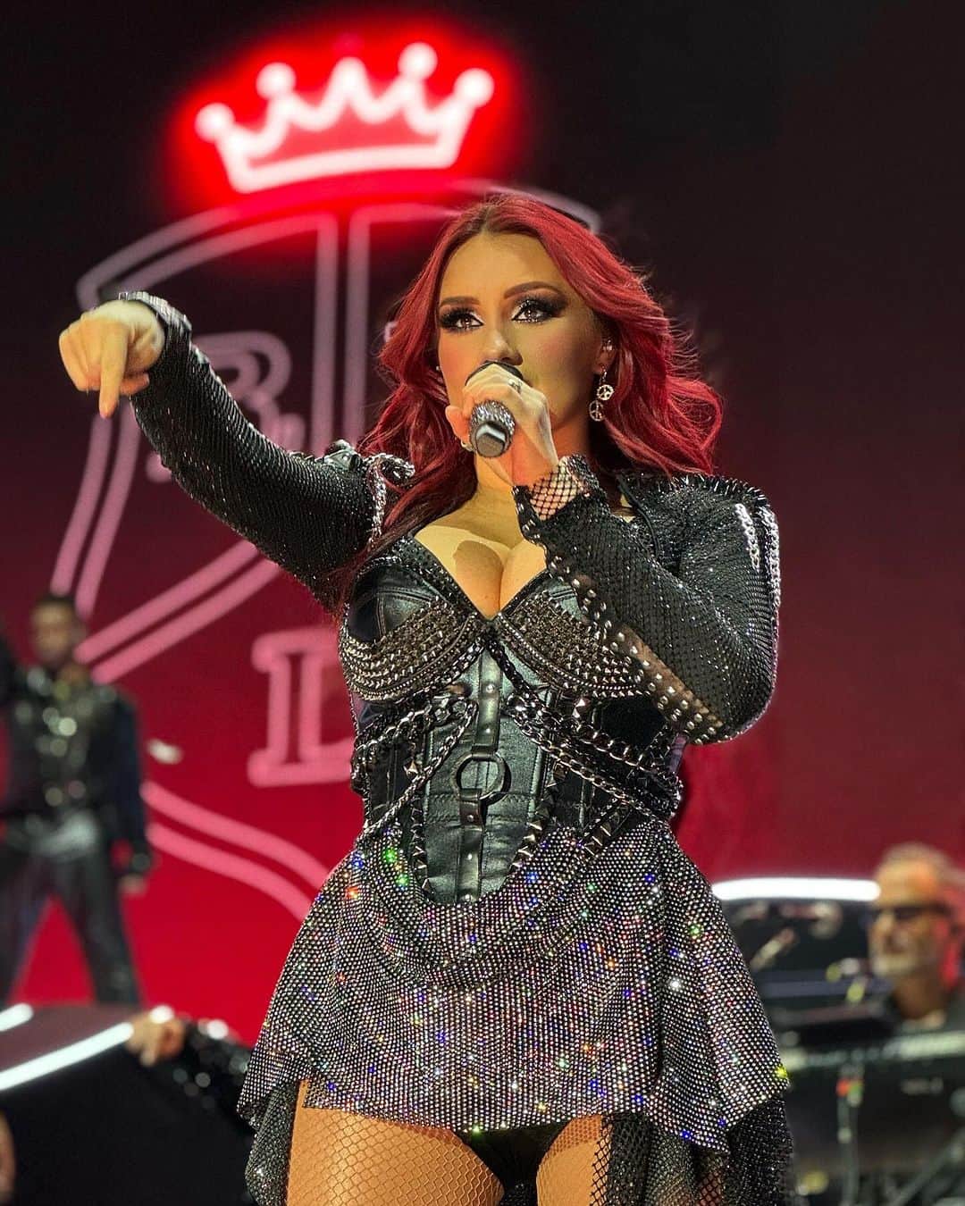 ドゥルセ・マリアさんのインスタグラム写真 - (ドゥルセ・マリアInstagram)「- hoy hacemos historia aquí 🇲🇽 nos vemos en un ratito Foro Sol! #SoyRebeldeTour @dulcemaria ☮️ // 📸 Photos by me」12月3日 8時44分 - dulcemaria
