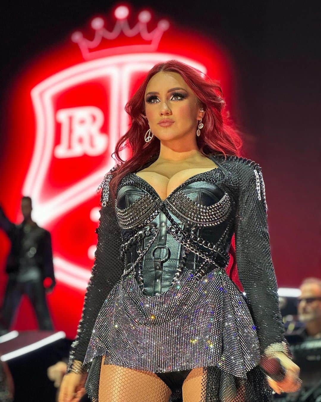 ドゥルセ・マリアさんのインスタグラム写真 - (ドゥルセ・マリアInstagram)「- hoy hacemos historia aquí 🇲🇽 nos vemos en un ratito Foro Sol! #SoyRebeldeTour @dulcemaria ☮️ // 📸 Photos by me」12月3日 8時44分 - dulcemaria
