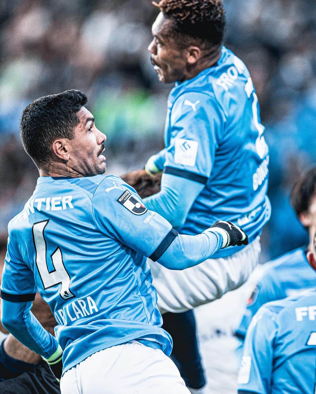 横浜FCさんのインスタグラム写真 - (横浜FCInstagram)「. MATCH DAY vs. 鹿島アントラーズ  県立カシマサッカースタジアムで14:00キックオフ🔥  最後の最後まで、 勝利のために。  本日も応援よろしくお願いいたします。  #yokohamafc #横浜FC #Jリーグ #JLEAGUE #HAMABLUE」12月3日 9時19分 - yokohamafc_official