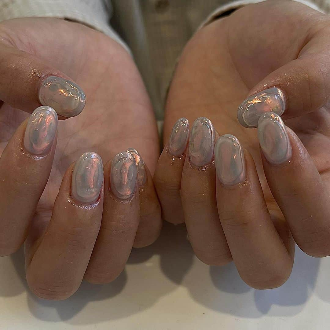 MIKI OKAMOTOさんのインスタグラム写真 - (MIKI OKAMOTOInstagram)「. ぷるぷる🫧🤍  .」12月3日 9時31分 - __.nail.mk