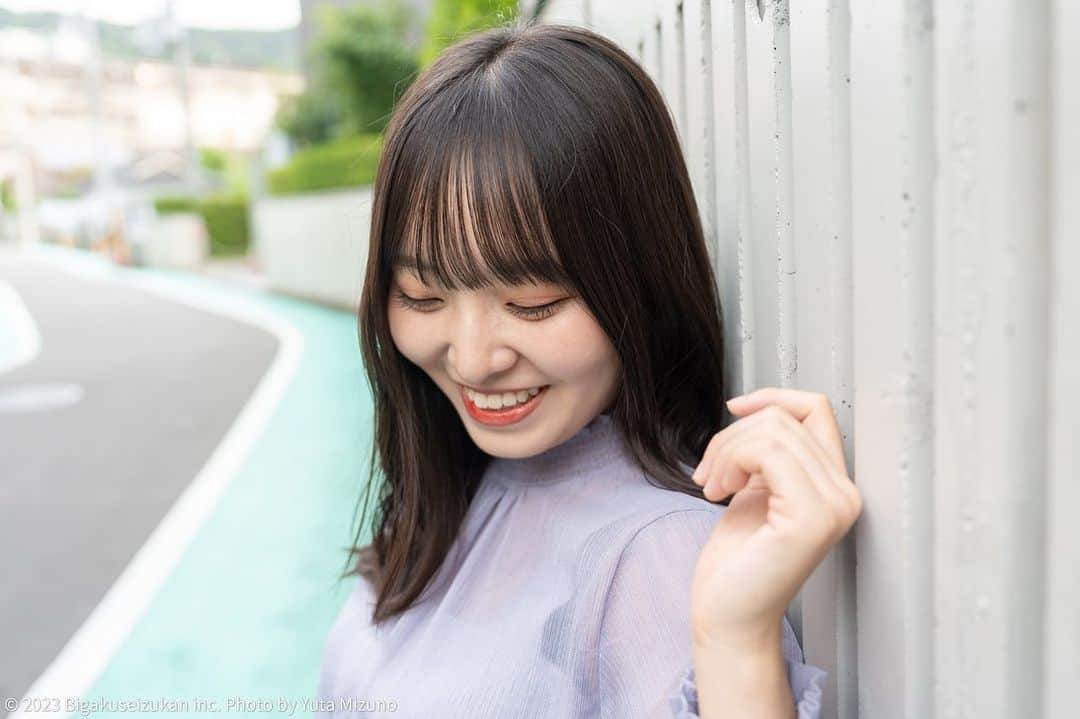 美学生図鑑さんのインスタグラム写真 - (美学生図鑑Instagram)「【美学生図鑑×ミスキャンパス立命館】 Entry No.5　髙橋奈都（産業社会学部4回生）  何事もポジティブな彼女は ミスキャンの活動を心から楽しんでいるそう。  インタビューでは半年間のカナダ留学や チアリーディングの経験についても話してくれました。  ..  可愛い！綺麗！と思ったらぜひ 応援コメントをお願いします✍️✨  ┈┈┈┈┈┈┈┈┈┈┈┈┈┈┈┈┈┈┈┈┈┈┈┈┈┈ 美学生図鑑の『ミスキャンパス立命館特集』では 5人のファイナリストの撮り下ろし写真 ＆個性溢れるロングインタビューを掲載😉💗  ‣‣プロフィールのURLから 　Webサイトをチェック！🔍  ‣‣他の美学生の写真はこちらから！🙌  　@bigakuseizukan ┈┈┈┈┈┈┈┈┈┈┈┈┈┈┈┈┈┈┈┈┈┈┈┈┈┈ . . . #美学生図鑑 #美女 #beauty #kawaii #女子大生 #ポートレート #ポートレートモデル #portrait #ig_portrait #portraitphotography #japanesegirl #portraitmodel #good_portraits_world #Lovers_Nippon_Portrait  #sonyportrait #何気ない瞬間を残したい #誰かの記憶に残る写真 #写真好きな人と繋がりたい #ミスキャンパス立命館 #ミス立命館 #mcr2023 #ミスコン #ミスキャンパス #着物モデル #サロンモデル #関西サロンモデル #立命館大学 #立命館」12月3日 21時03分 - bigakuseizukan