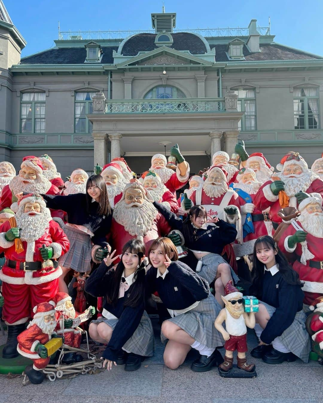 ババババンビ公式さんのインスタグラム写真 - (ババババンビ公式Instagram)「#バンビのオフショ in福岡🎄❤️  ⁡福岡遠征、全国ツアー福岡公演 リリイベ、対バンと盛り沢山な3日間ありがとうございました💓 ⁡ #ババババンビ  #岸みゆ #水湊みお #小鳥遊るい #近藤沙瑛子 #宇咲 #ゲイシャフジヤマ #福岡 #博多 #FUKUOKA #hakata #アイドル #idol #japaneseidol」12月3日 21時04分 - babababambi01