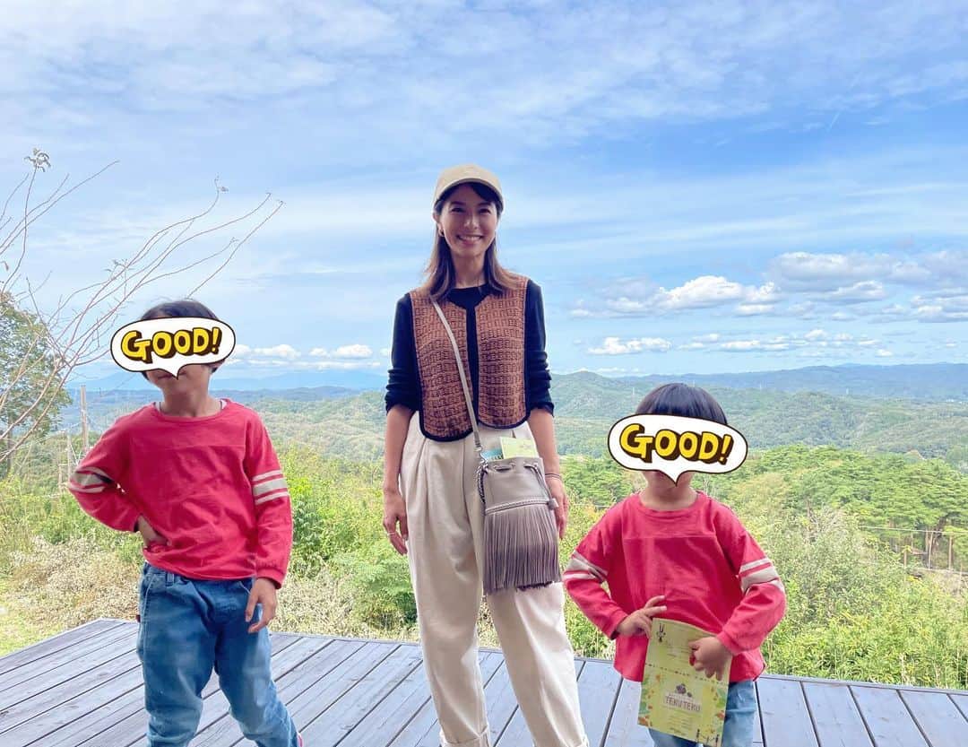 神戸蘭子さんのインスタグラム写真 - (神戸蘭子Instagram)「モビリティリゾートもてぎへ遊びに行きました。  10月のとても良い気候で、普段あまり歩かない私も。 ハイキングが気持ちよかったです🥾  目的は、子供達が大好きなアスレチックや迷路！ 楽しみました😊  #子供とお出かけ  #モビリティリゾートもてぎ  #アスレチック　#ハイキング　#立体迷路　#ママライフ　#男の子ママ」12月3日 19時49分 - ranran0414