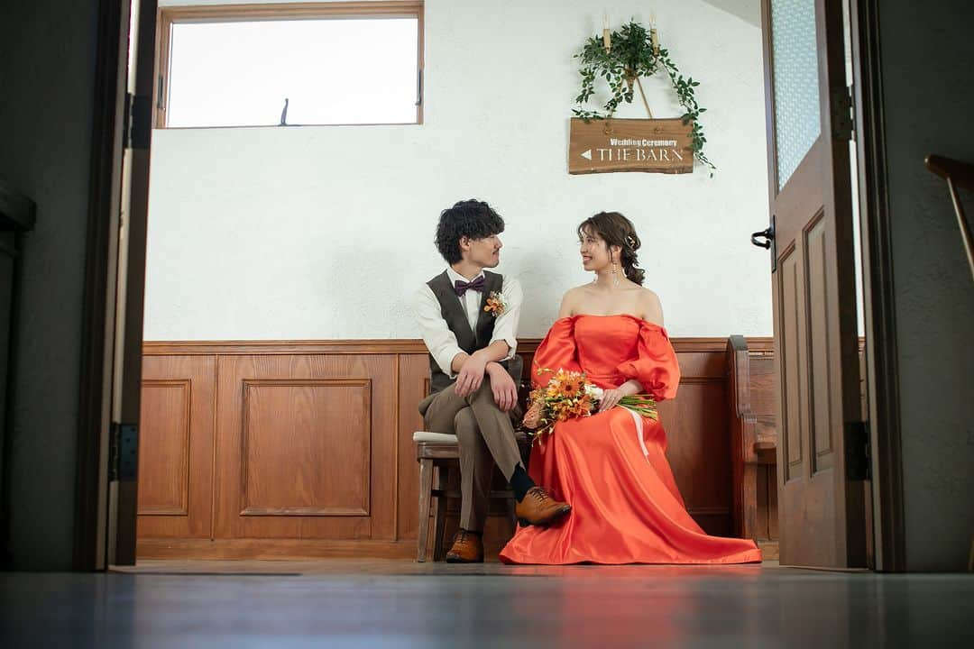 BARN&FOREST148さんのインスタグラム写真 - (BARN&FOREST148Instagram)「#100年後も語り継がれる結婚式 ・ ・ Have a wonderful time...*  ブライダルフェアのご予約やお問合せは InstagramのDMでも承っております*  #結婚式ツーショット #ツーショット #挙式会場 #挙式 #ガーデン挙式 #ラスティックウェディング #rusticwedding #結婚式 #挙式写真 #千葉花嫁 #ナチュラルウエディング #バーンアンドフォレスト148 #ウエディングフォト #結婚式写真 #ウエディング撮影 #barnandforest148 #卒花嫁 #プレ花嫁 #千葉結婚式 #バーンウエディング #weddingphotography #barnwedding #バーンアンドフォレスト #148花嫁 #流山おおたかの森 #千葉結婚式場 #結婚式場」12月3日 20時00分 - barn_and_forest148