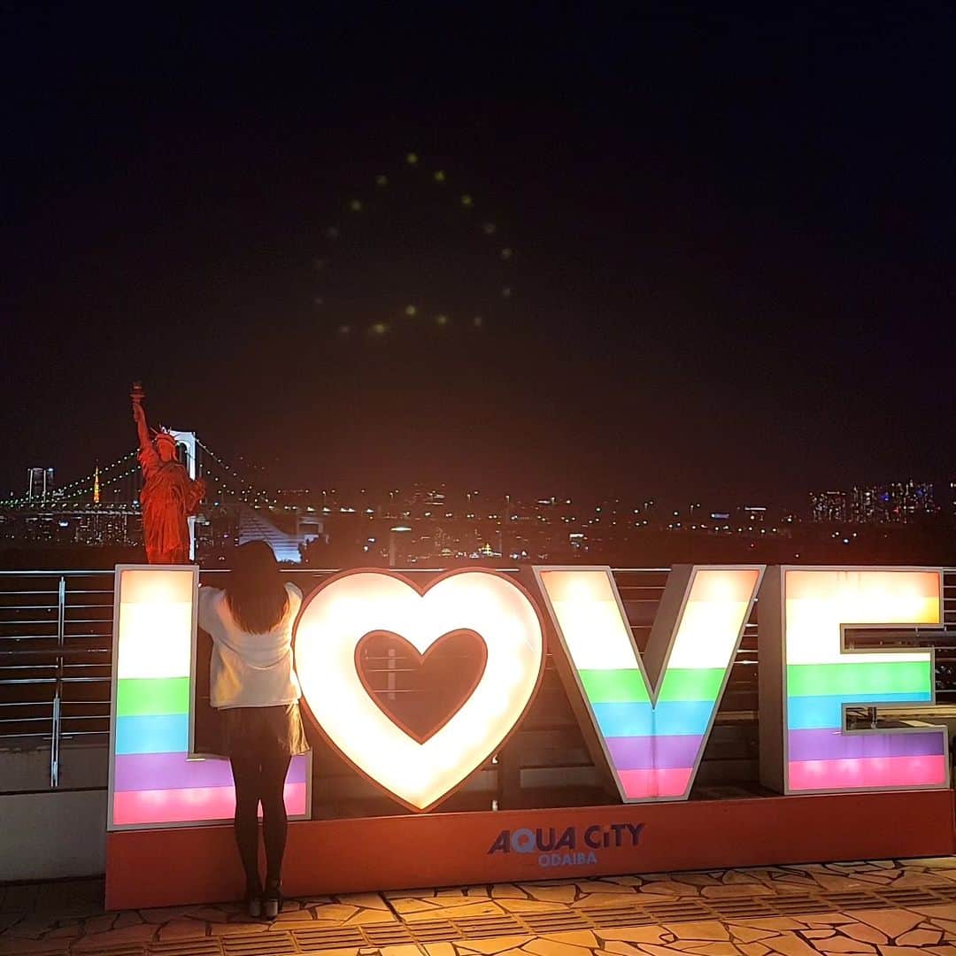 酒井美佳のインスタグラム：「⁡ ⁡お台場～～～⁡ ⁡⁡ ⁡明日から頑張ろっ！⁡ ⁡⁡ ⁡偶然空にハートが転写してる😯‪ ̖́-‬︎❤️」