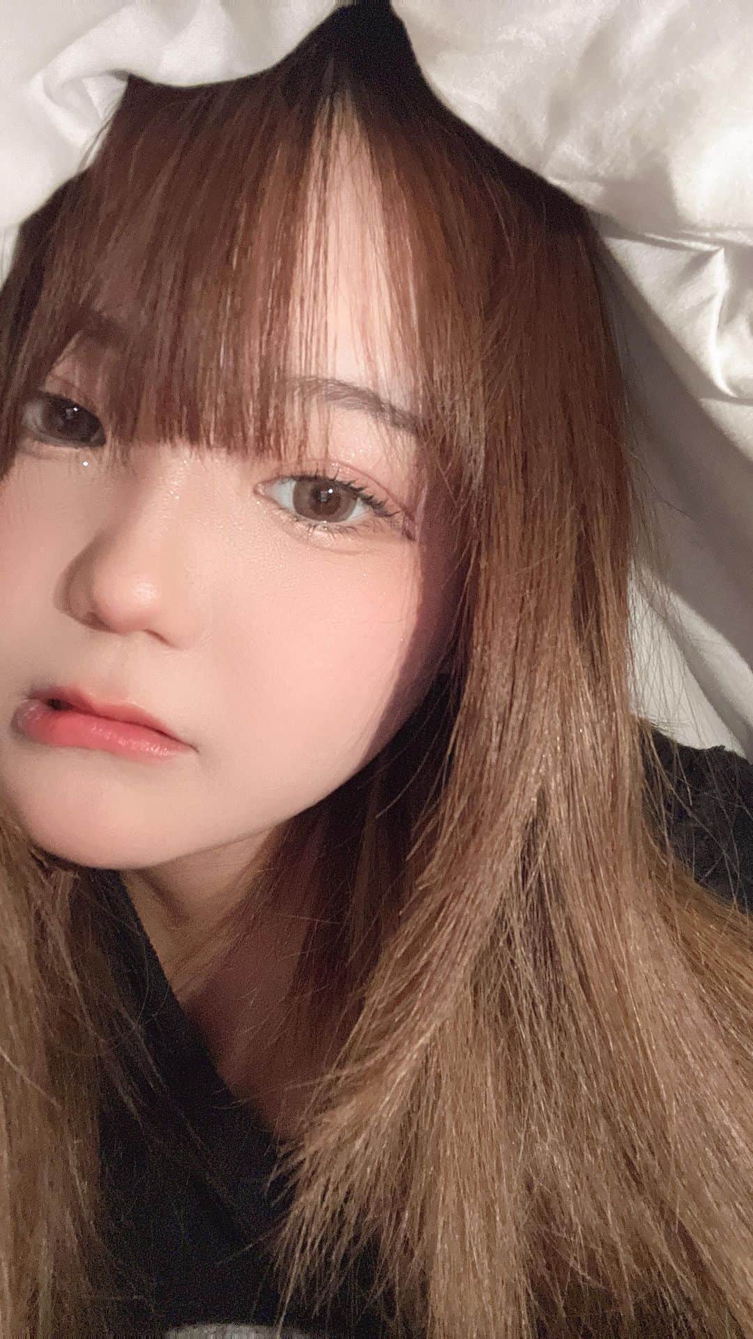 せりなのインスタグラム：「#PR #SGNI #osina #推品買い #osinaでコスメ無料 #伸びるヘアオイル  #ヘアアレンジ  #簡単ヘアアレンジ  #ヘアスタイル  #ヘアアレンジ」