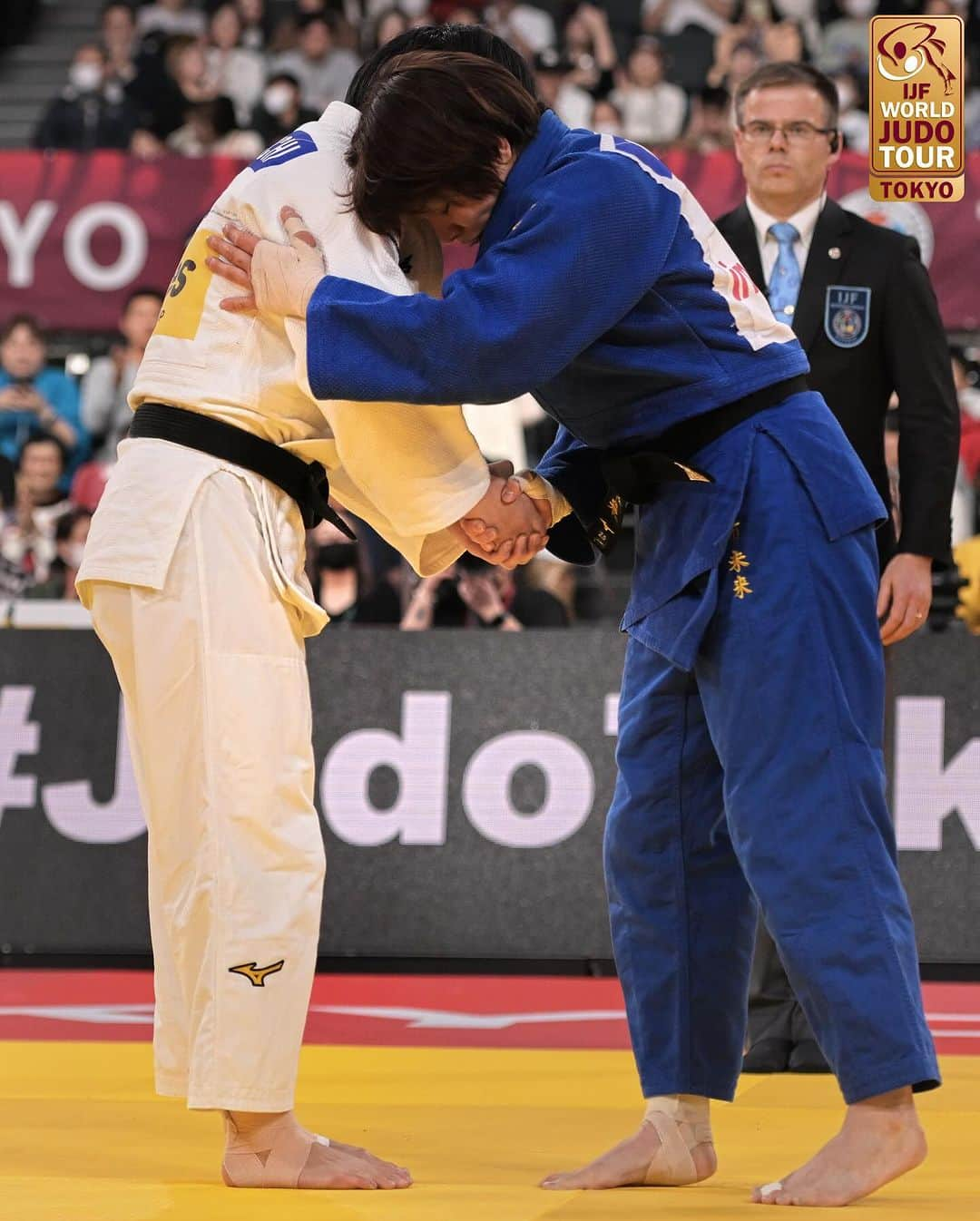 全日本柔道連盟(AJJF)さんのインスタグラム写真 - (全日本柔道連盟(AJJF)Instagram)「A brilliant fight from the Japanese judoka, securing another gold medal for the host country - Miku Takaichi 🥇🇯🇵   Follow all the action on JudoTV.com 📺  #JudoTokyo #Judo #Tokyo  #Japan  #Sport #Olympics #OlympicQualifiers #RoadToParis2024 #WJT」12月3日 20時49分 - ajjf_official