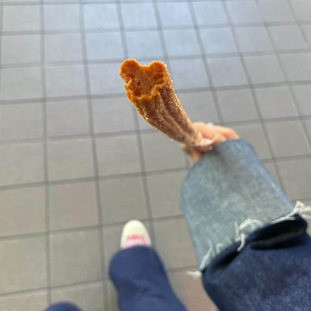 長江愛美さんのインスタグラム写真 - (長江愛美Instagram)「food🐭♡  #時差投稿 #ディズニー #ディズニーランド #秋の思い出 #ディズニーコーデ #ディズニー #クリスマスディズニー  #ディズニーグッズ #knuthmarf」12月3日 12時01分 - manamin.512