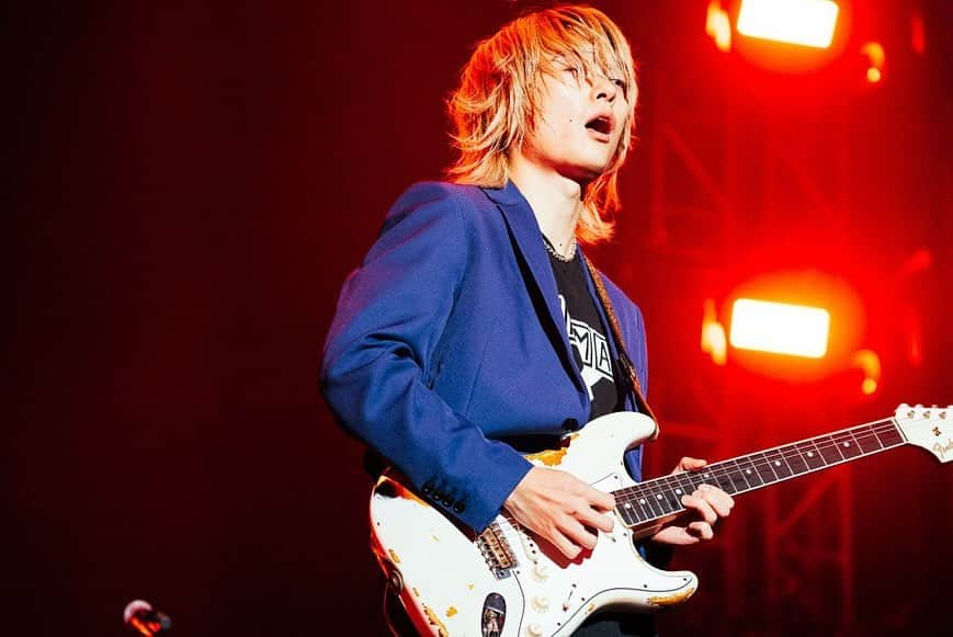 Toru さんのインスタグラム写真 - (Toru Instagram)「감사합니다!!🇰🇷 最高の夜でした！！Love you guys so much🤩🤩 📸 @ruihashimoto #oneokrock #luxurydisease」12月3日 12時10分 - toru_10969