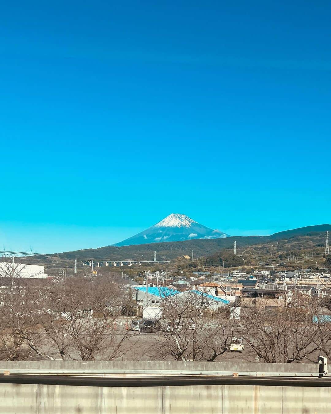 Gたかしさんのインスタグラム写真 - (GたかしInstagram)「岡山着いたー‼︎あと途中富士山見えたー‼︎  #岡山県 #岡山ドーム」12月3日 13時00分 - g_takashi.kinkin