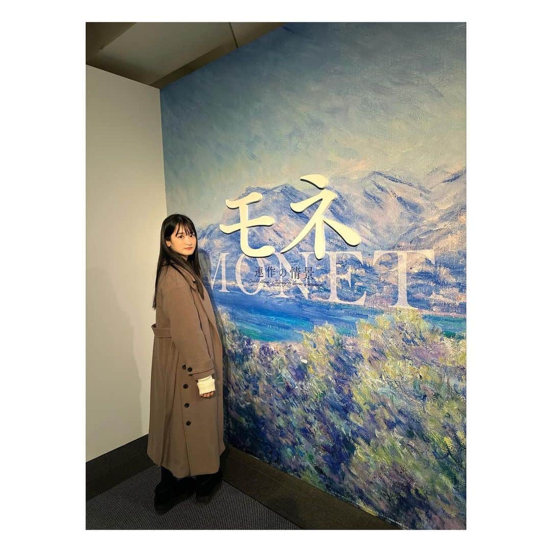 堀場美希さんのインスタグラム写真 - (堀場美希Instagram)「🪷🪷🪷 モネさん絵柄がその時にいた場所や感情で変わっていくタイプなのかなぁと面白い展示だったなぁ☺️  お天気も良くて、銀杏の紅葉も綺麗でした🍁  #クロードモネ #ClaudeMonet #モネ #monet #連作の情景 #JourneytoSeriesPaintings #モネ展 #印象派 #連作 #銀杏 #紅葉」12月3日 13時07分 - miki_horiba212