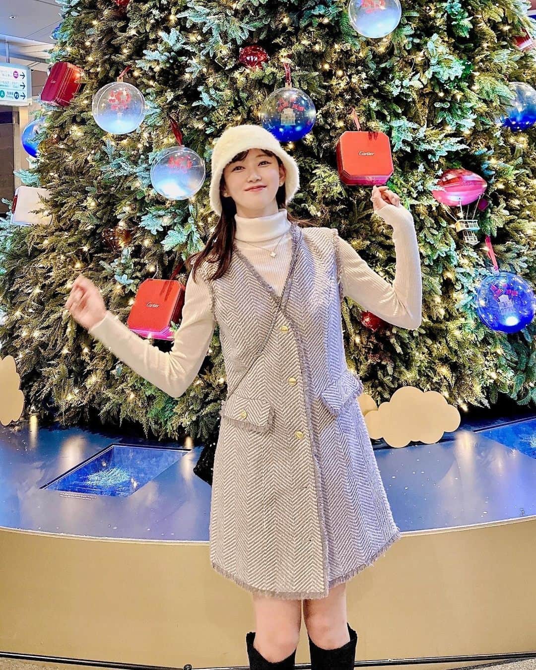 渡辺美優紀さんのインスタグラム写真 - (渡辺美優紀Instagram)「. お気に入りのジレ😗🩶かわゆ♡ . #ジレ #snidel #秋冬コーデ #クリスマスコーデ」12月3日 13時27分 - miyukichan919