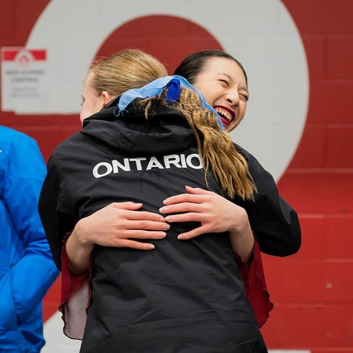 Skate Canadaさんのインスタグラム写真 - (Skate CanadaInstagram)「From jaw-dropping routines to heart-stopping moments, day 3 of the #SCChallenge24 had it all! A round of applause for our junior men and women champions 🏆  @dat__sk8er__boi @lulu_lin_on_ice ______________  La troisième journée du #DéfiPC24 a certainement été riche en émotions ! Félicitations à nos champions juniors en patinage en simple masculin et féminin 🏆  📸 @danielleearlphotography」12月3日 14時04分 - skate_canada