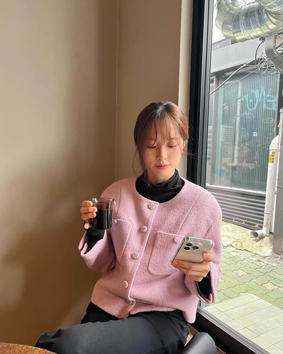 ぺ・ユンギョンさんのインスタグラム写真 - (ぺ・ユンギョンInstagram)「🥨🥨☕️」12月3日 14時36分 - _yoonkyoung