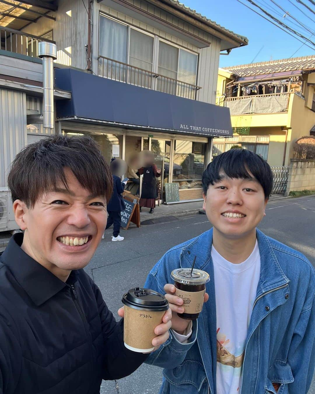 辻井亮平さんのインスタグラム写真 - (辻井亮平Instagram)「大宮で久々にかみちぃさんと。  最近一緒にならなかったんで寂しかったですよ。  出番被ったらかみちぃさんとのランチはマストなんでね🍚  体調がまたどんどん悪なってます！  喉も鼻も終わりはじめてます！  動けなくなる前にいけてよかったです！  かみちぃさんはお元気で！！！  ごちそうさまでしたー！！！  #いつまでもいつまでも ！！！ #お元気で ！！！ #山さん」12月3日 15時40分 - aironhed_tsujii