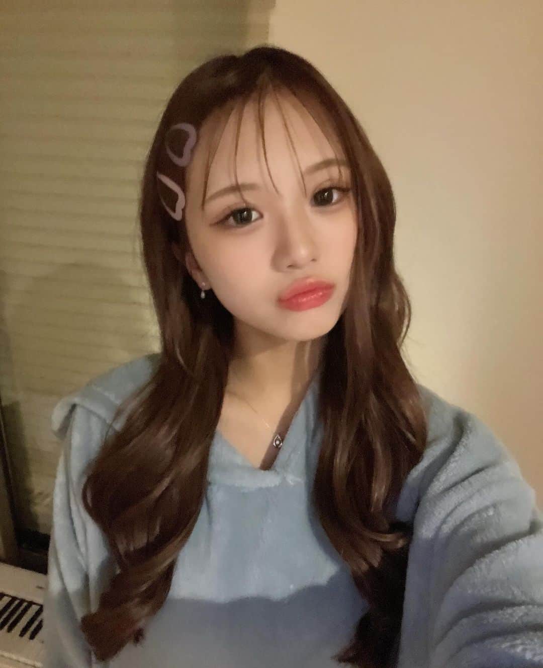 みつきなんだよねのインスタグラム：「メイク変えてみた！！」