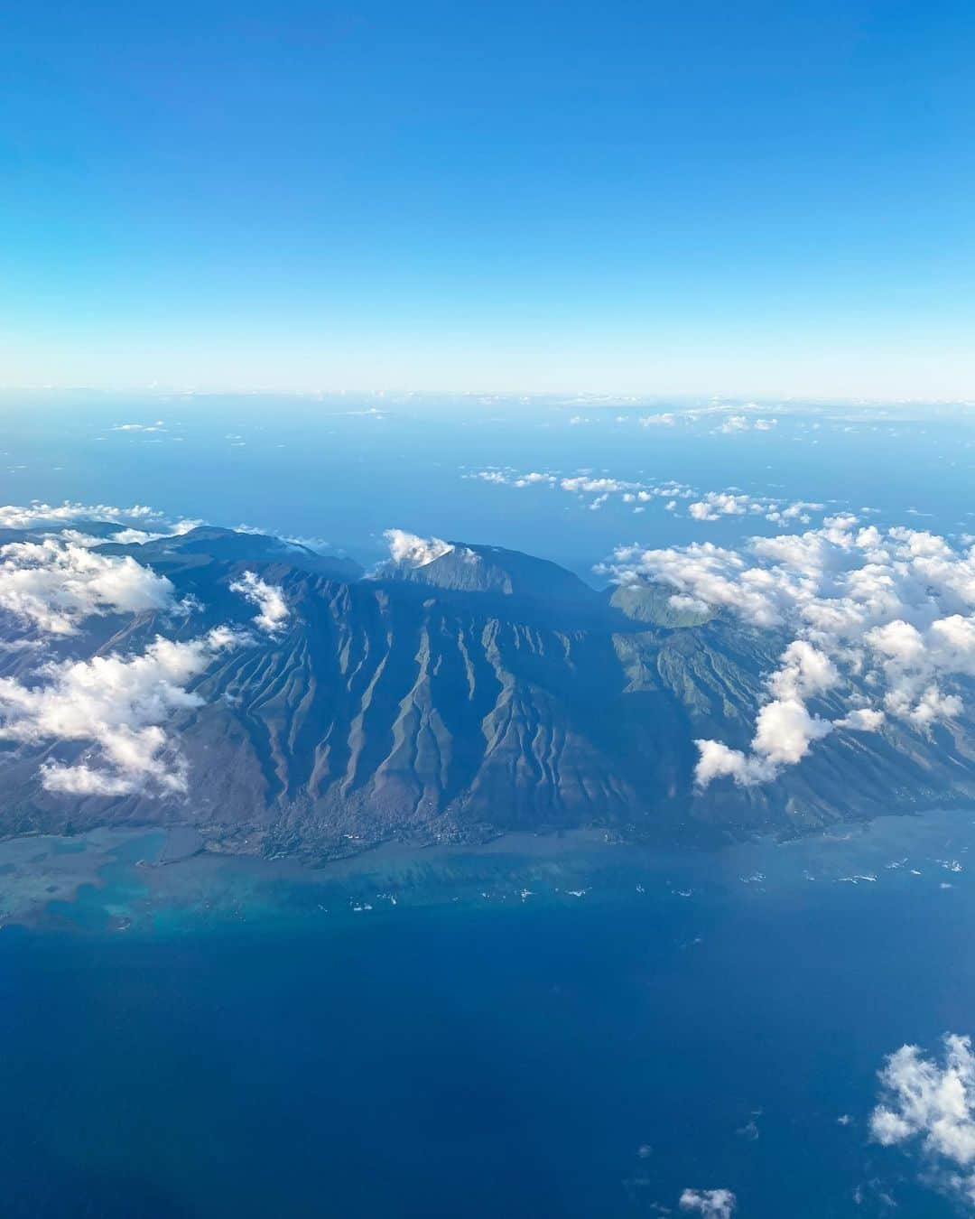 工藤まやのインスタグラム：「自分で言うのもなんだけど。 ナショジオか！？  #モロカイ #molokai #hawaii #southwestairlines」