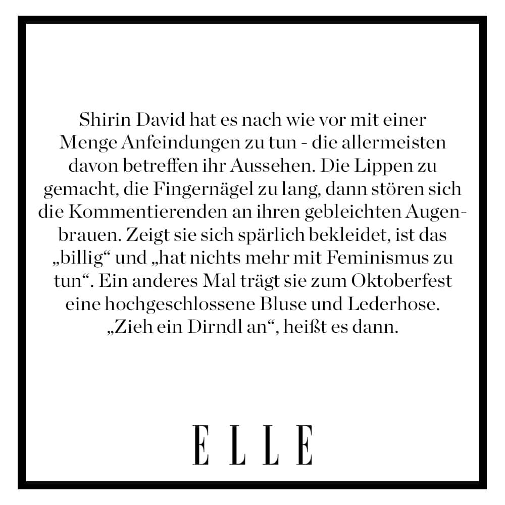 ELLE Germanyのインスタグラム：「Über Rapperin Shirin David spricht gerade jede*r – das liegt zuletzt an ihrem Auftritt bei „Wetten, dass..?“ vergangene Woche. Aber auch zuvor hat sie mit ihrem Look immer wieder für Aufsehen gesorgt. Warum das überhaupt so ein Thema ist und ihr Aussehen nicht nur gewagt, sondern vor allem notwendig ist, schreiben wir auf Elle.de! ✨  #shirindavid #femaleempowerment #wettendass #feminismus」
