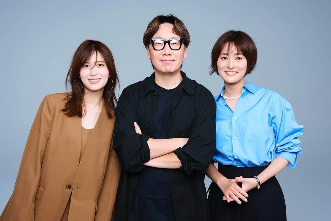 徳島えりかさんのインスタグラム写真 - (徳島えりかInstagram)「* 現在発売中の『Oggi』1月号にて あの笹本恭平さん @kyoheisasamoto に 眉メイクを教わってきました！ ⁡ 魔法にかかかったような時間でした🪄 ⁡ 仕上がりや詳しいプロセスは誌面にて📖 裏話をOggi.jpの連載で書かせていただいたので こちらも宜しければあわせてご覧ください🙋🏻‍♀️ ⁡ 撮影:酒井貴生(aosora) さん @takaosakai0330  ⁡ ありがとうございました🙇🏻‍♂️✨」12月3日 16時54分 - tokushima_erika