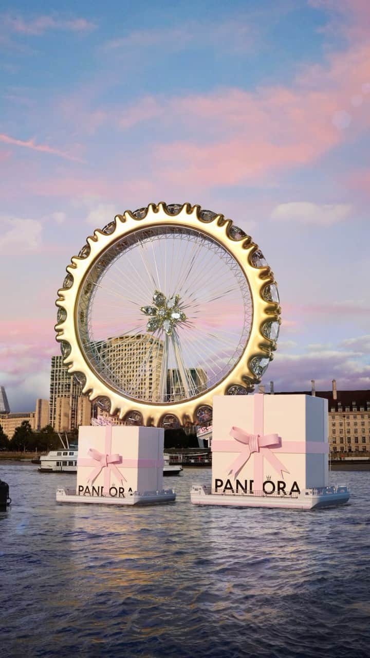 PANDORAのインスタグラム：「All eyes on London. 🎡 #Pandora #London #LovesUnboxed」