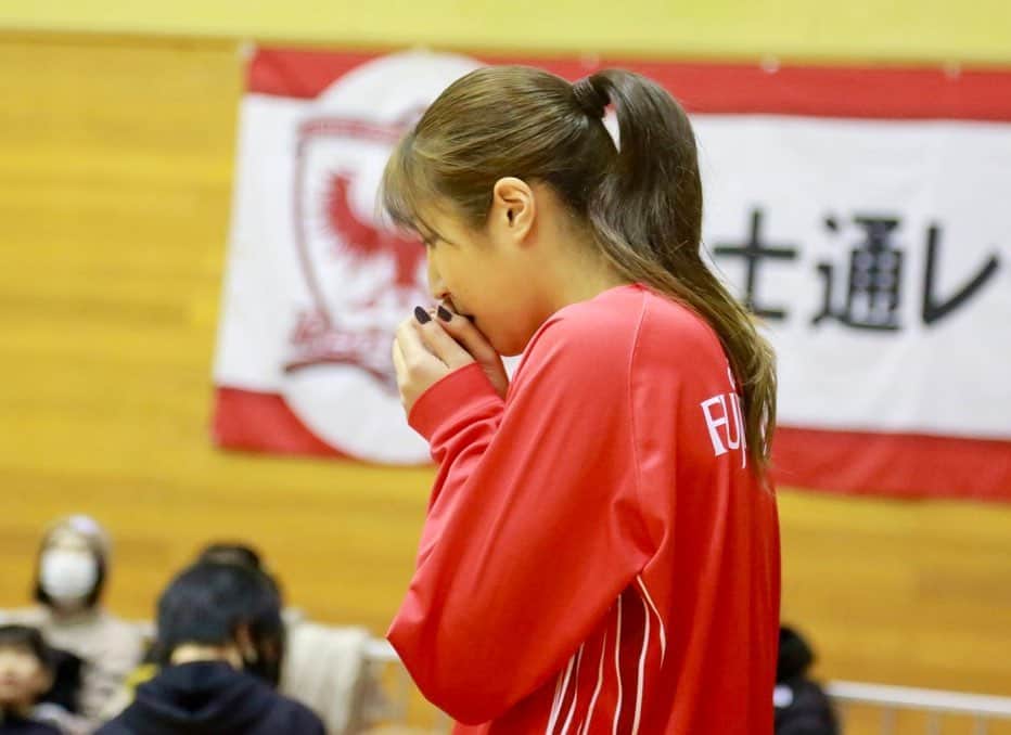 宮澤夕貴さんのインスタグラム写真 - (宮澤夕貴Instagram)「vs 姫路　in 旭川 今週もたくさんの応援ありがとうございました⛄️❄️✨ 今日は今シーズン初の出場選手全員得点💯✨ 次は皇后杯。 いい準備します。」12月3日 17時28分 - miyazawa_yuki