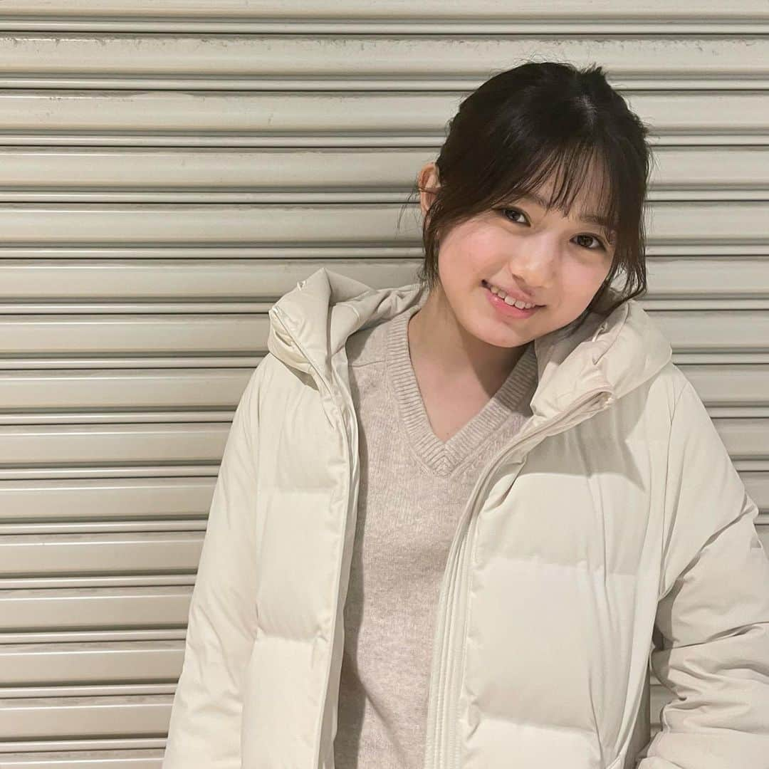 葉山さらさんのインスタグラム写真 - (葉山さらInstagram)「今年もあと1ヶ月❄️  #12月になりましたね #2023年もあと少し #お仕事帰り #いきなりカメラを向けてみた #いつかのさら #葉山さら」12月3日 17時36分 - sara_hayama.official